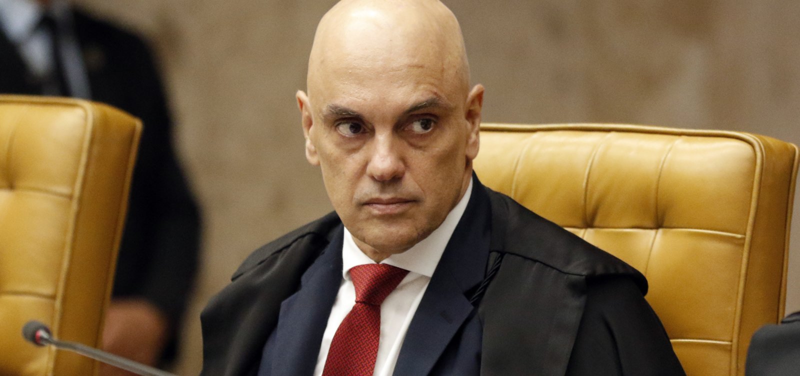 Moraes determina soltura de morador de rua preso há um ano pelo 8/1 