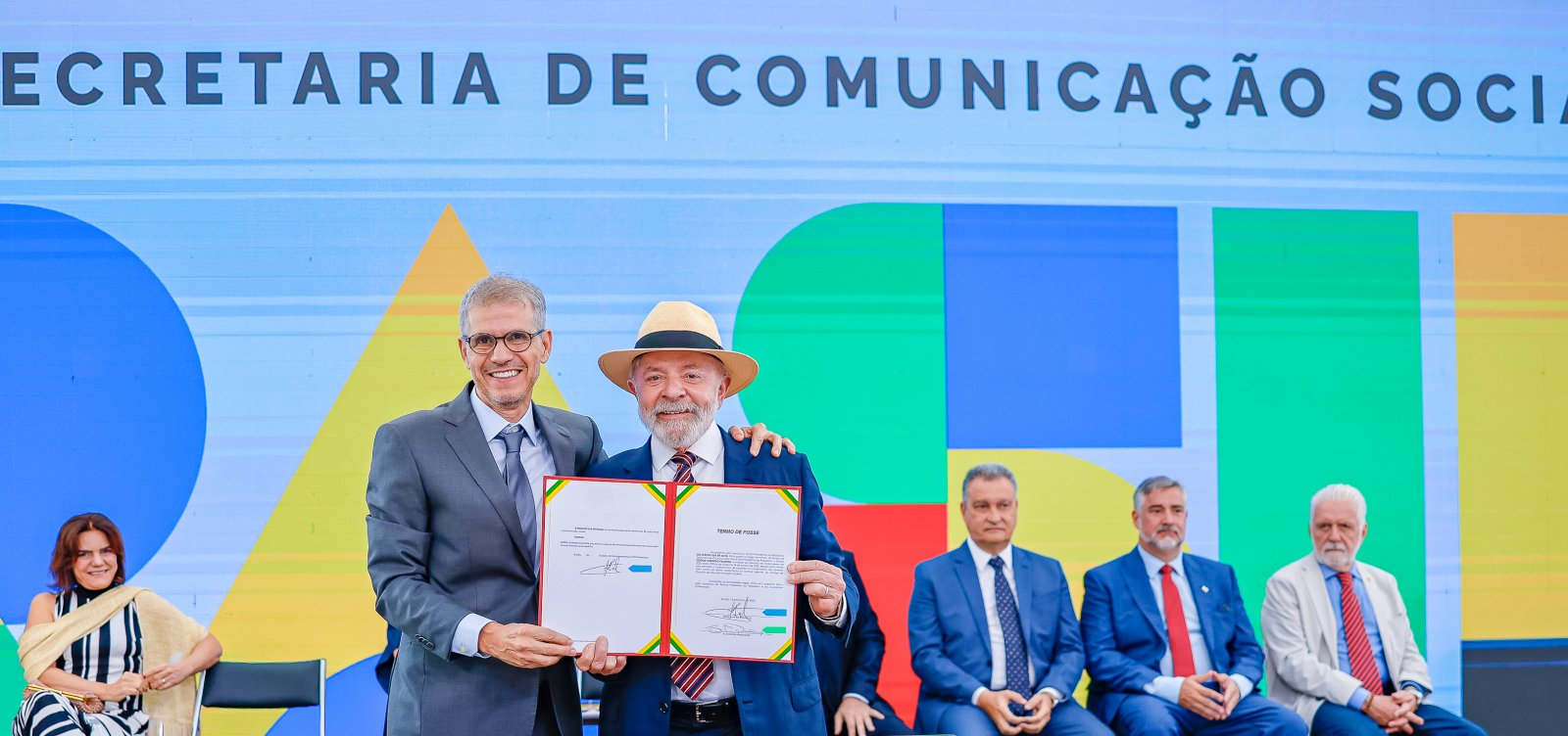 "O objetivo é equilibrar a expectativa do governo com percepção popular e gestão", diz Sidônio ao assumir Secom