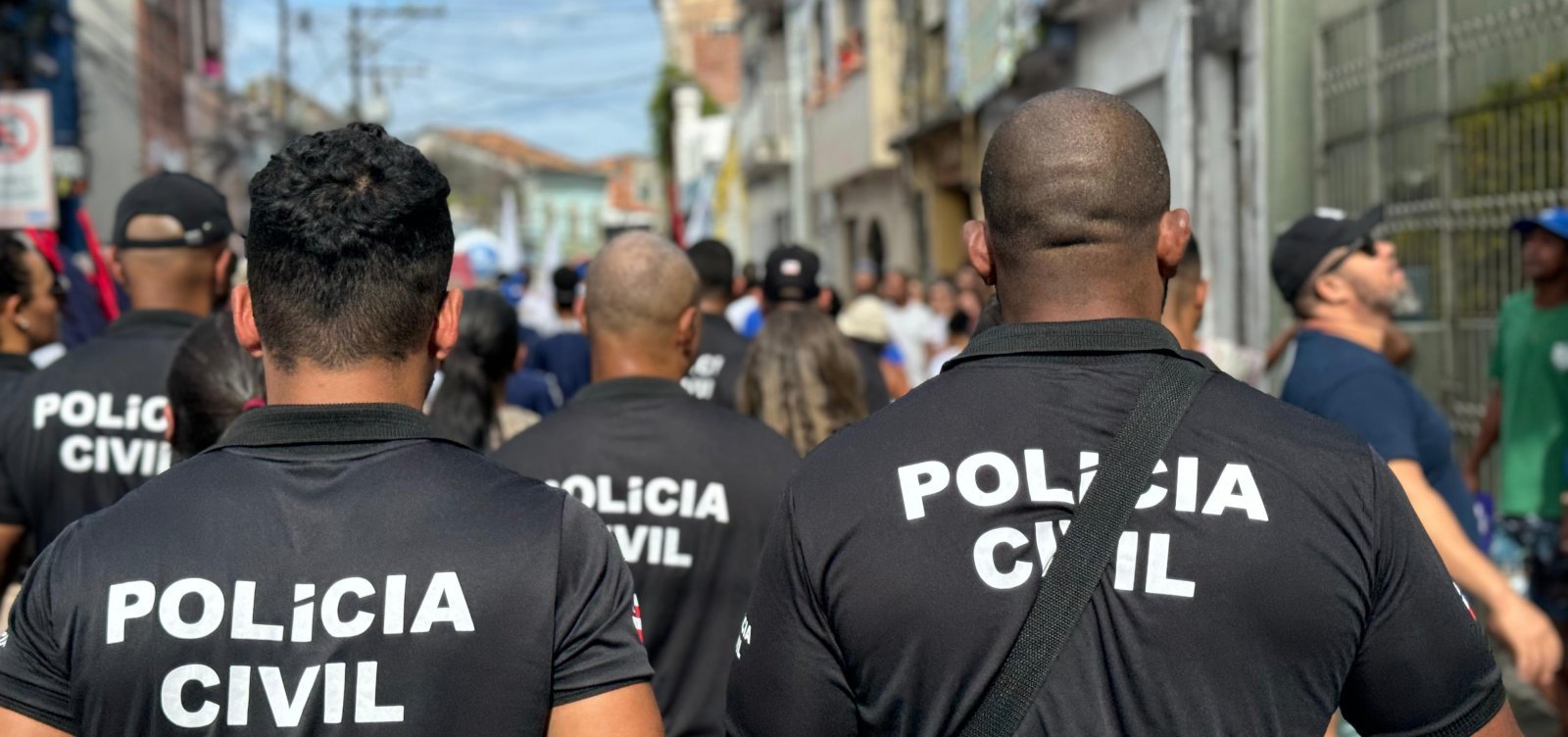 Polícia Civil deflagra operação de combate ao tráfico de drogas em Salvador