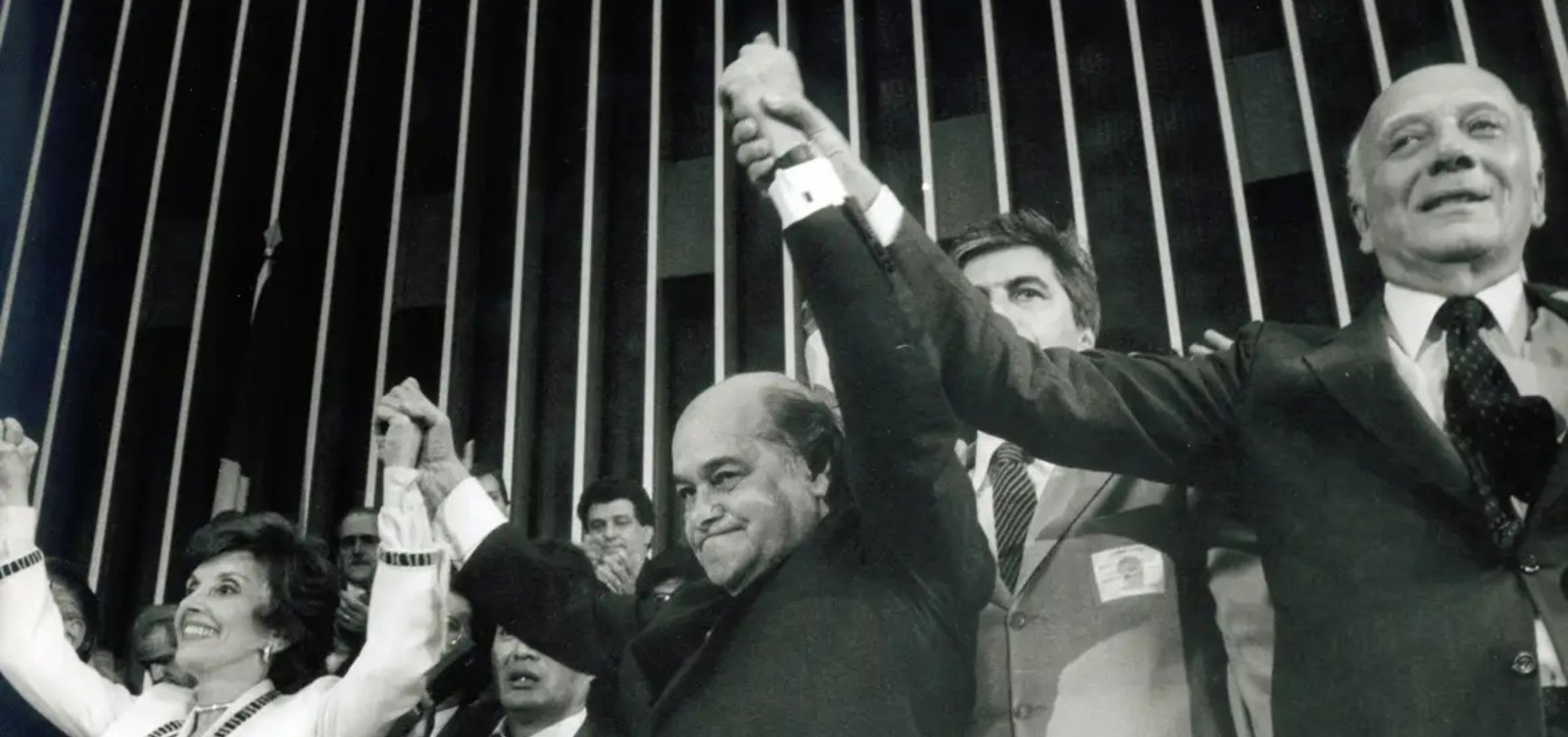 Há 40 anos, a eleição indireta de Tancredo Neves abria os caminhos para a redemocratização do Brasil