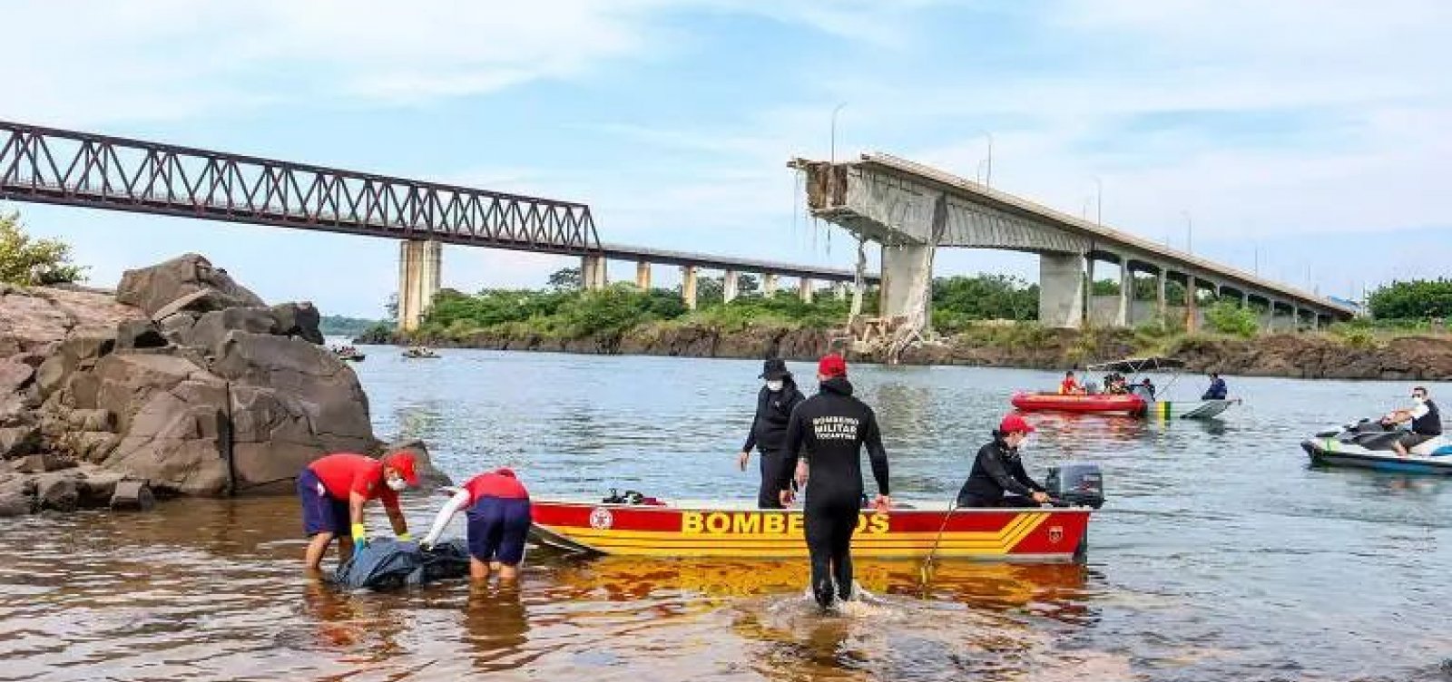 Marinha mantém buscas 28 dias após queda de ponte entre Maranhão e Tocantins