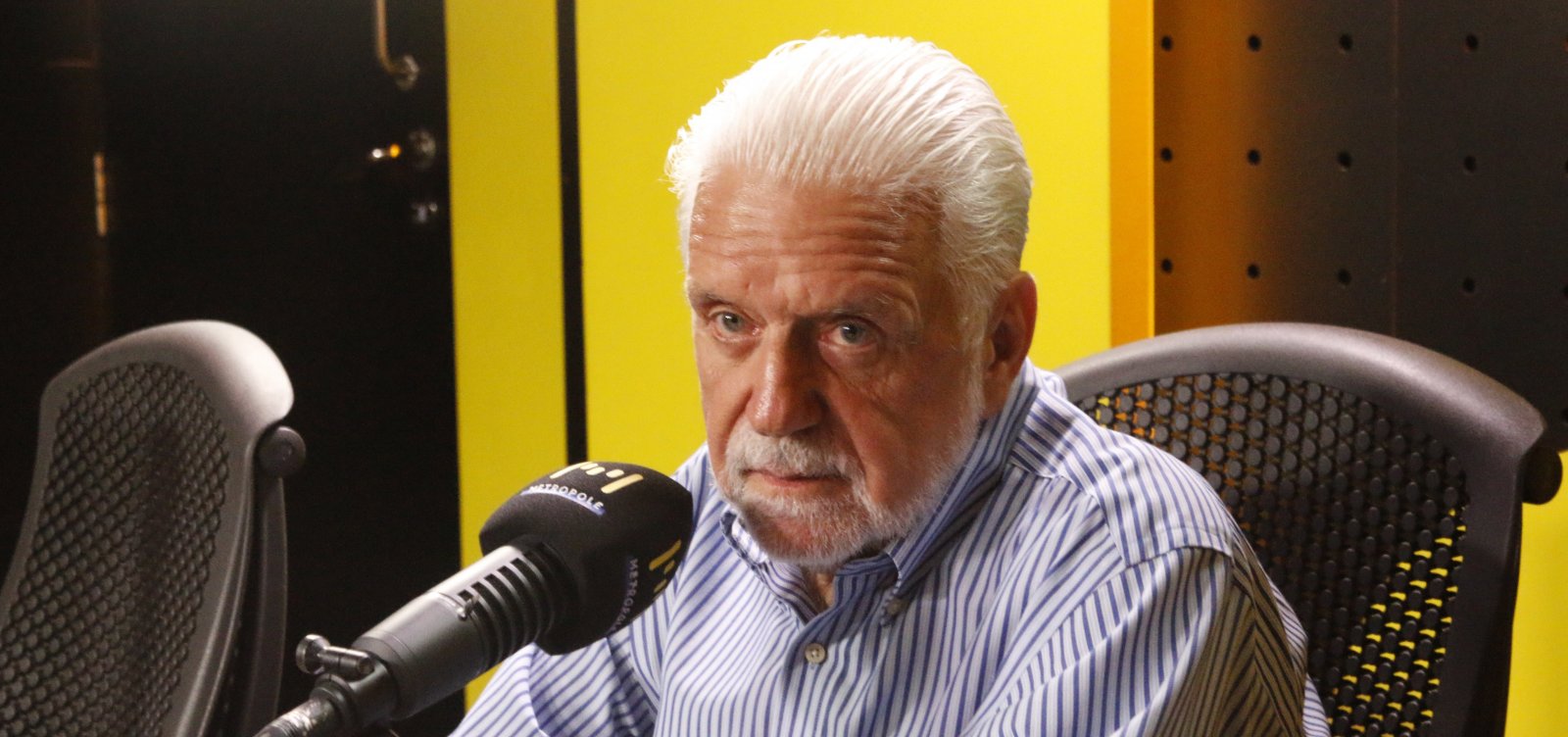 "Não teria voltado atrás", diz Jaques Wagner sobre recuo do governo federal em determinação do Pix