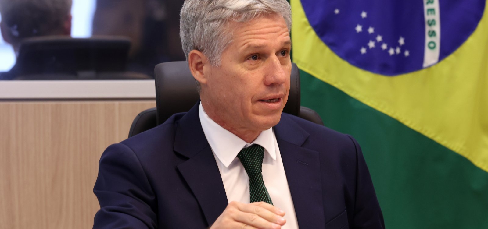 Paulo Teixeira e MST se reúnem para definir ações pela reforma agrária em 2025