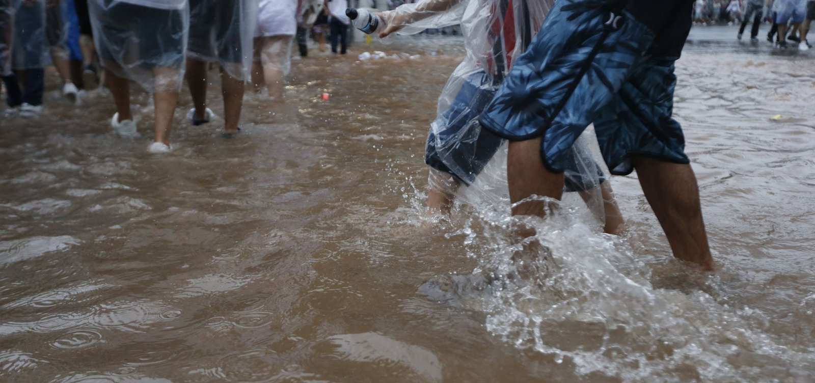 Chuva histórica em SP: criança é arrastada pela água e quase 20 mortes são registradas no estado