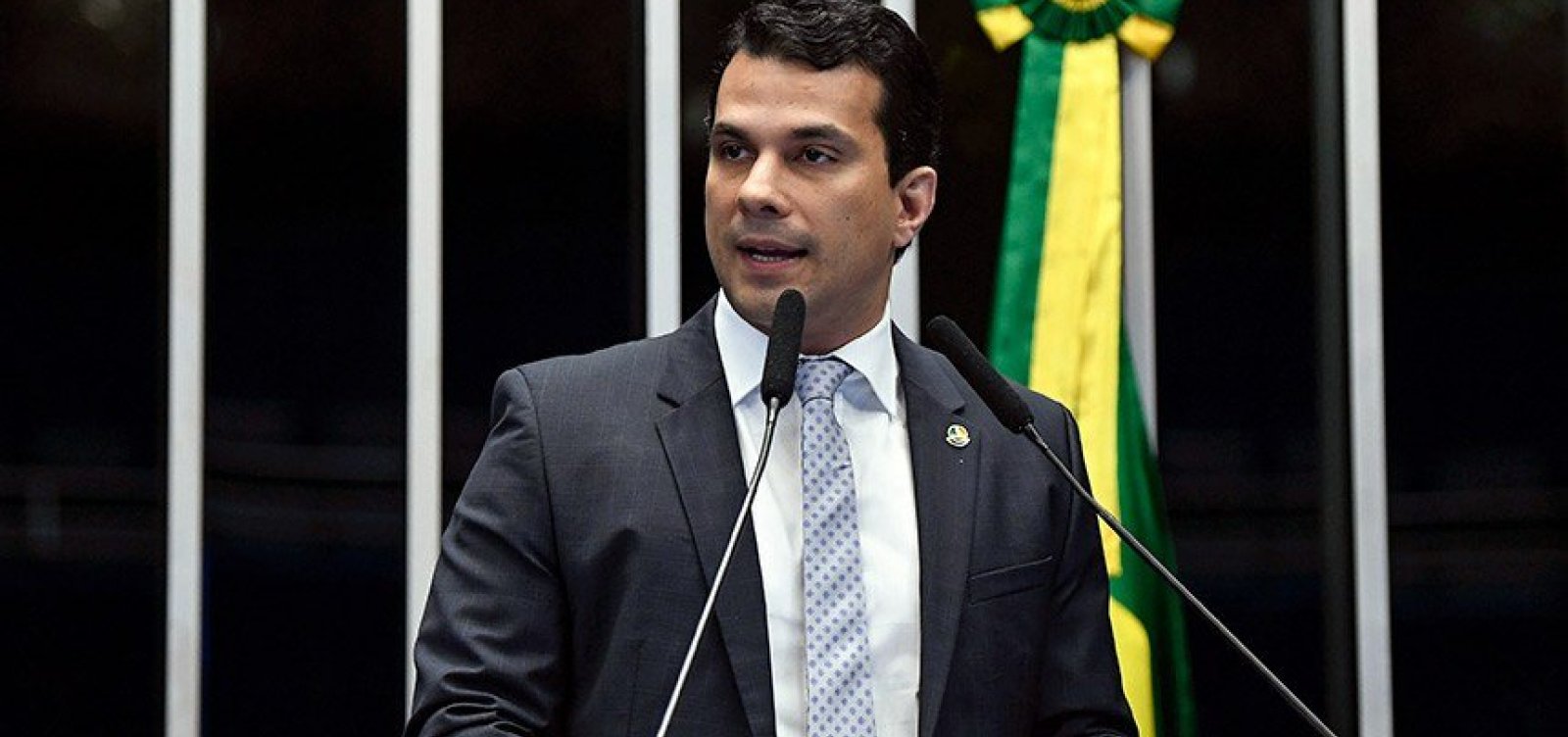 PF investiga senador de Tocantins por suspeita de desvio de emendas parlamentares