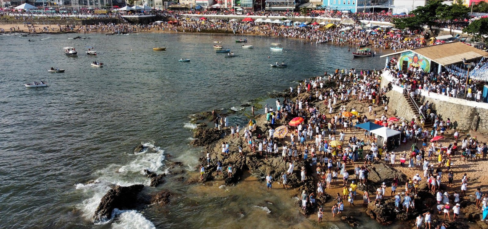  Festa de Iemanjá em Salvador tem 183 furtos e roubos