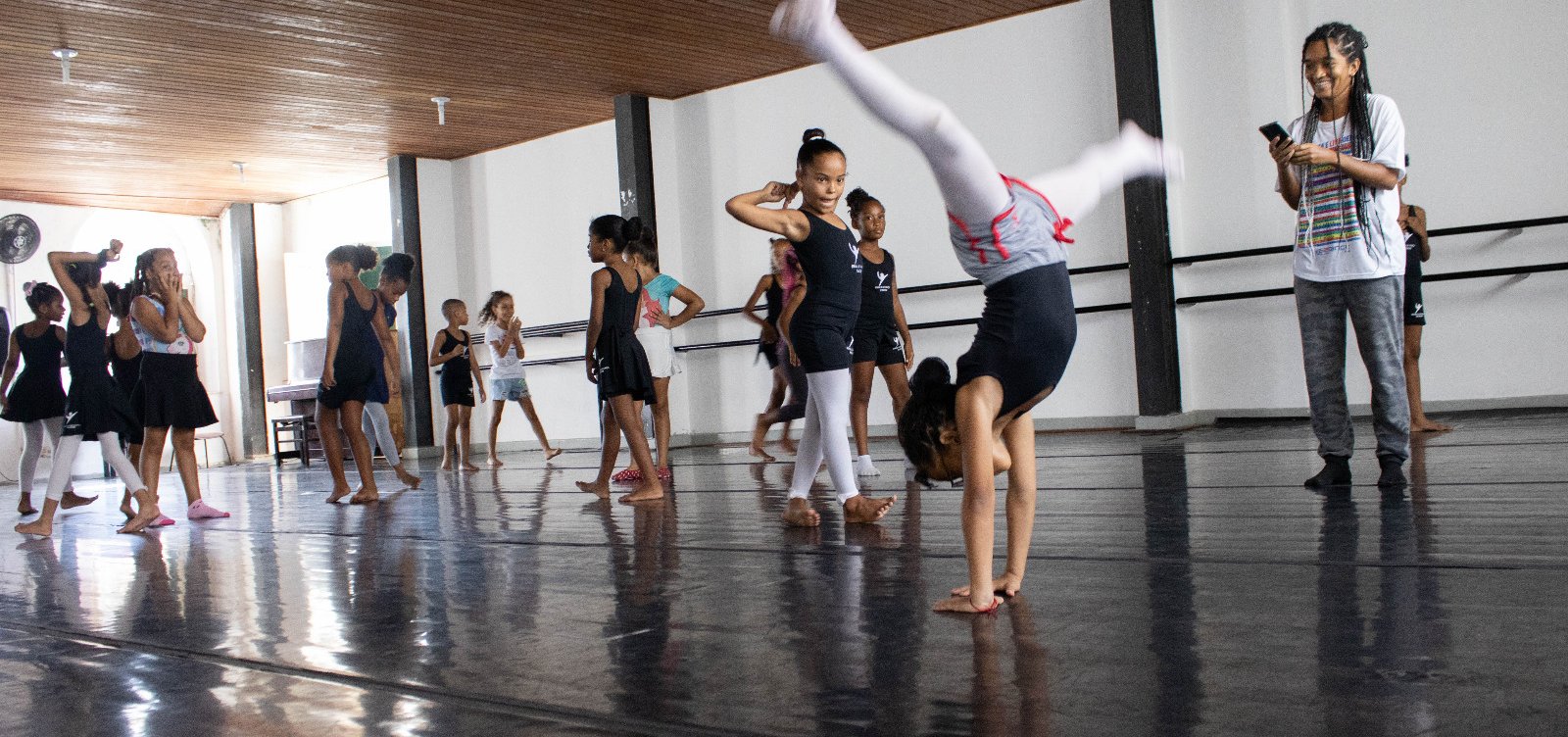 Funceb abre inscrição para curso de dança para crianças de 5 a 12 anos 