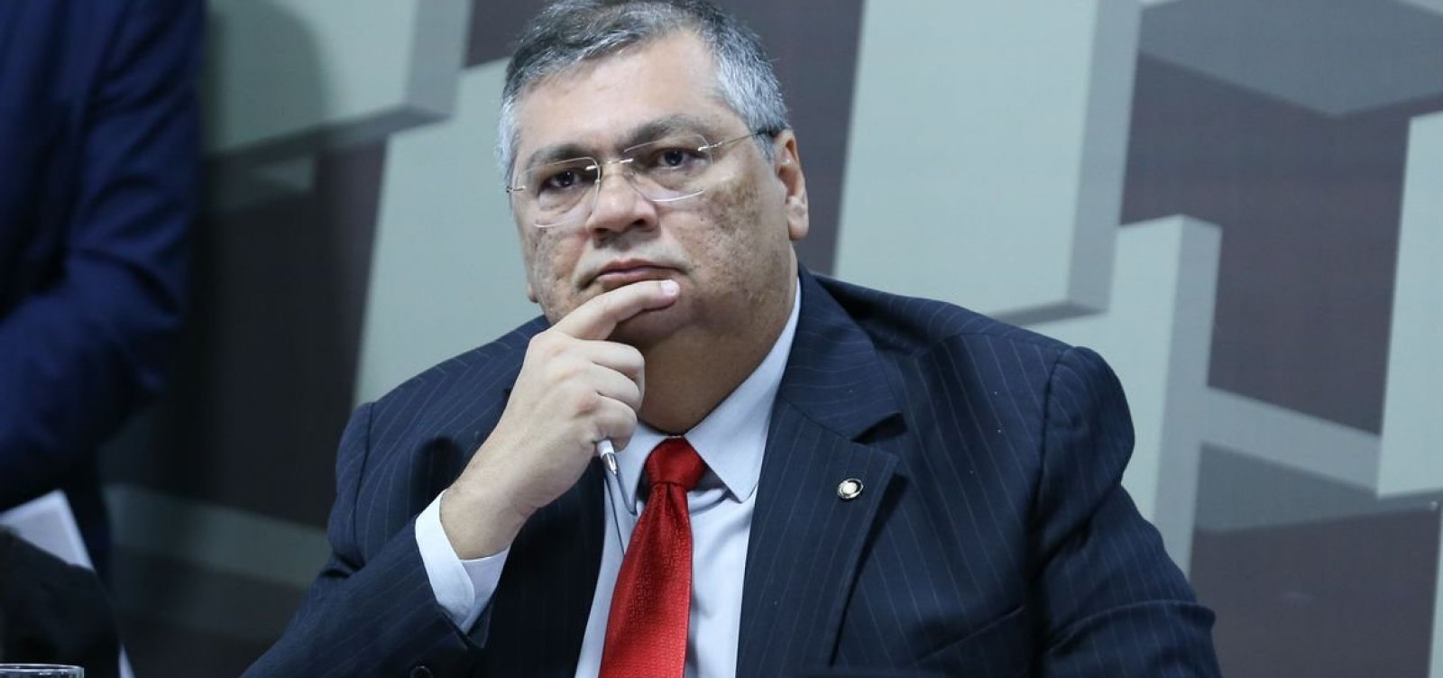 Emendas: Dino determina que CGU audite R$ 469 milhões sem destino