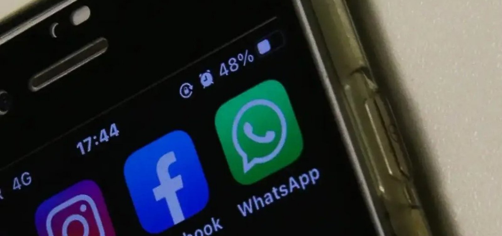 Falha no download do WhatsApp? Usuários apontam problemas no aplicativo