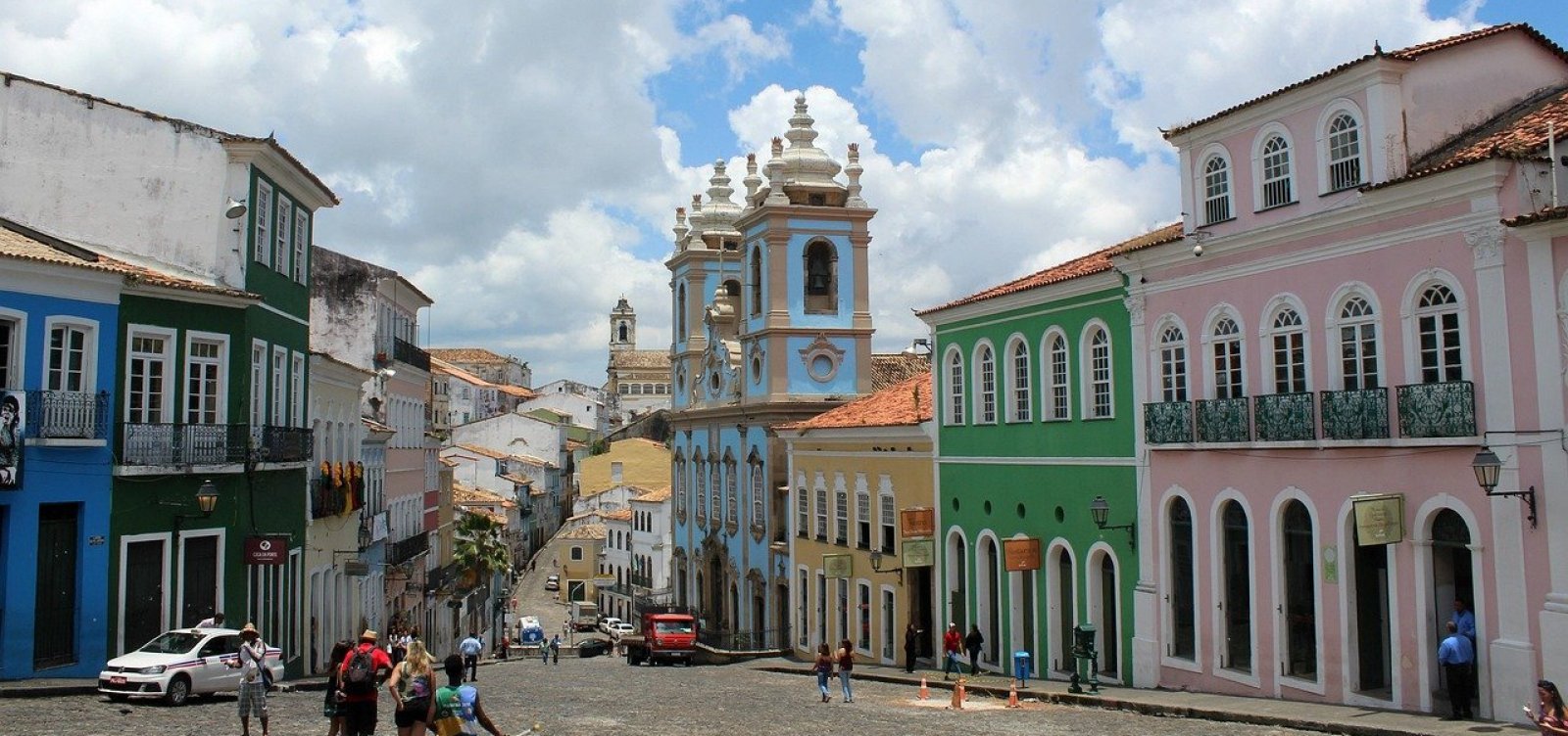 Pelourinho tem show de Margareth Menezes e exibição do Oscar 2025 no domingo de Carnaval