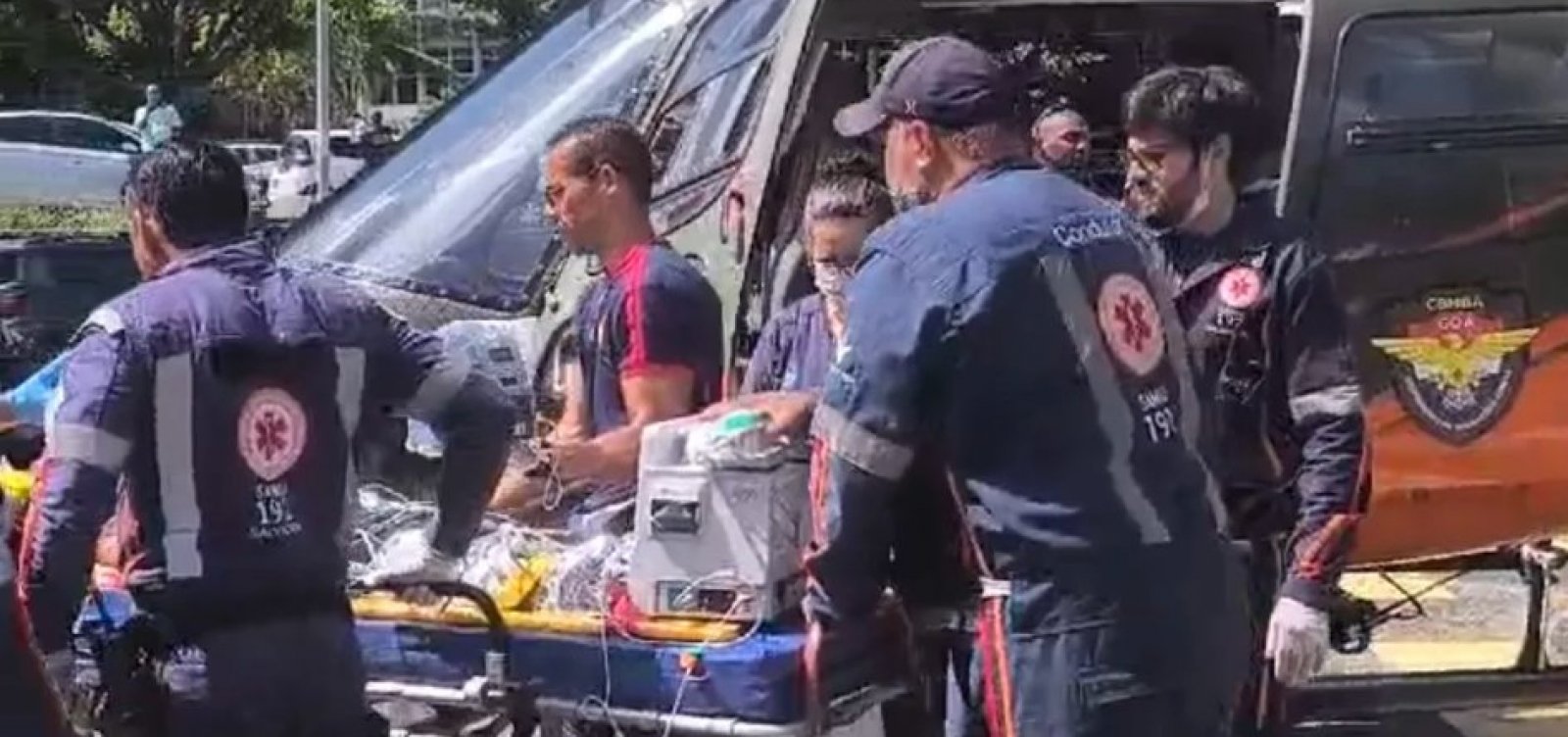 Menino de 7 anos é levado de helicóptero para Salvador após coice de cavalo na cabeça