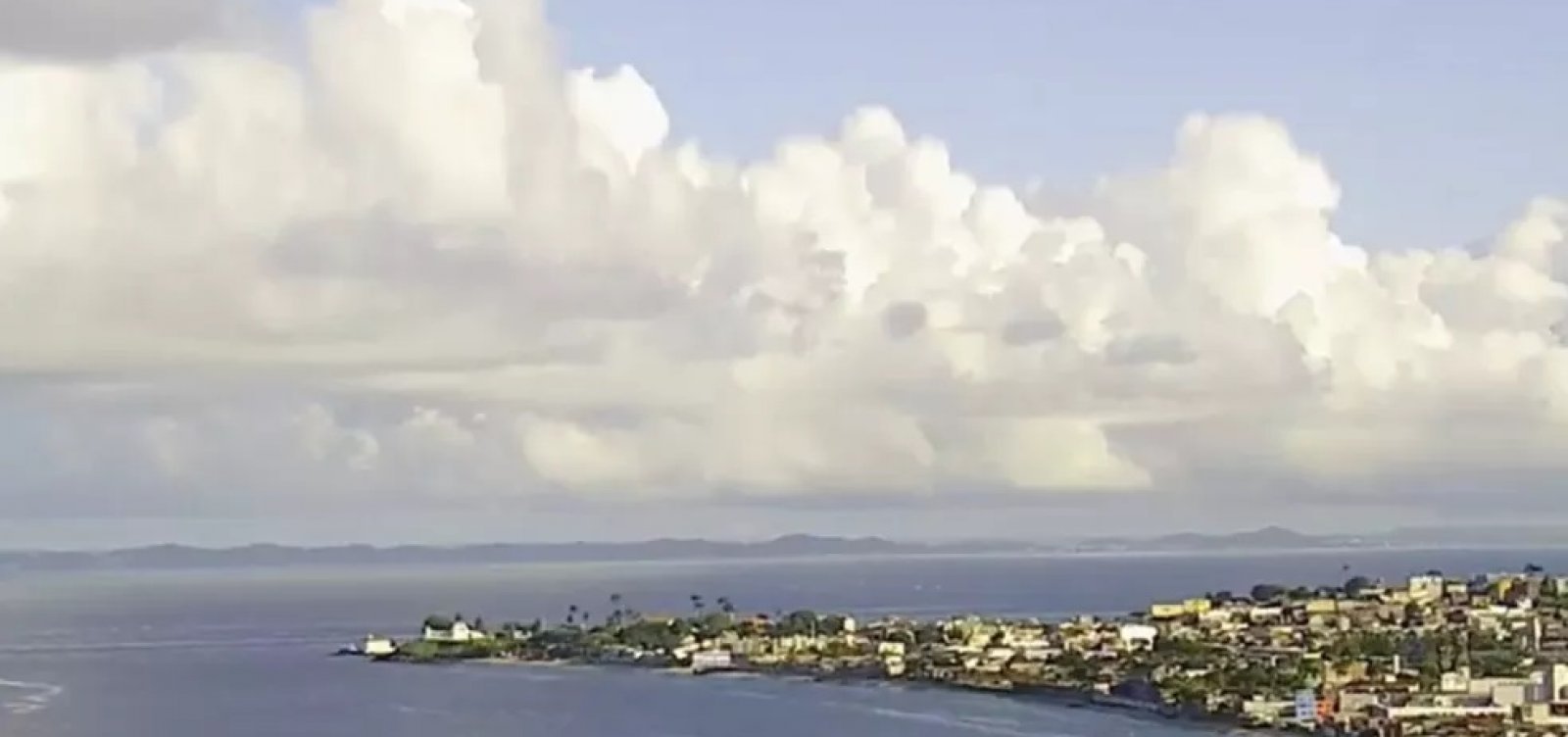 Muitas nuvens em Salvador; confira previsão do tempo para esta sexta