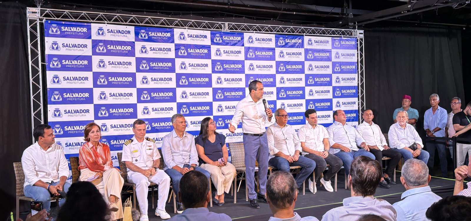 Bruno Reis apresenta nova pasta e mudanças no secretariado