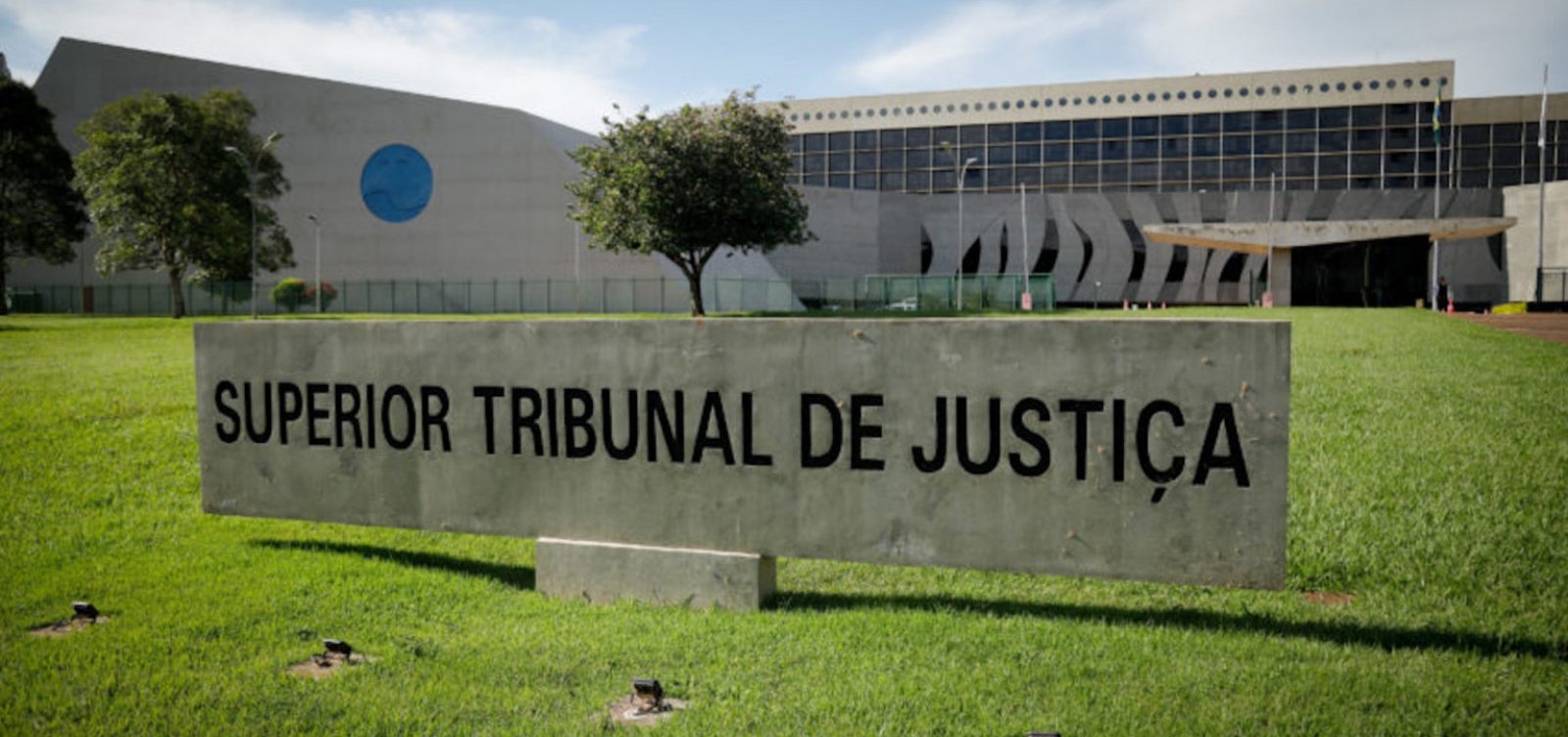 STJ condena três desembargadores do TRT-1 por esquema de corrupção e propina