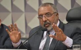 Petista, senador Paim aposta em afastamento de Dilma e pede eleições diretas