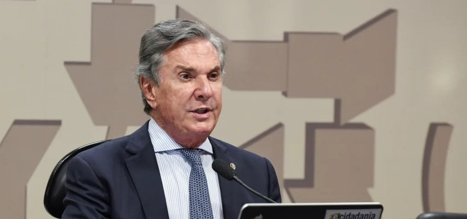 Ex-presidente Fernando Collor deixa presídio para cumprir pena em casa