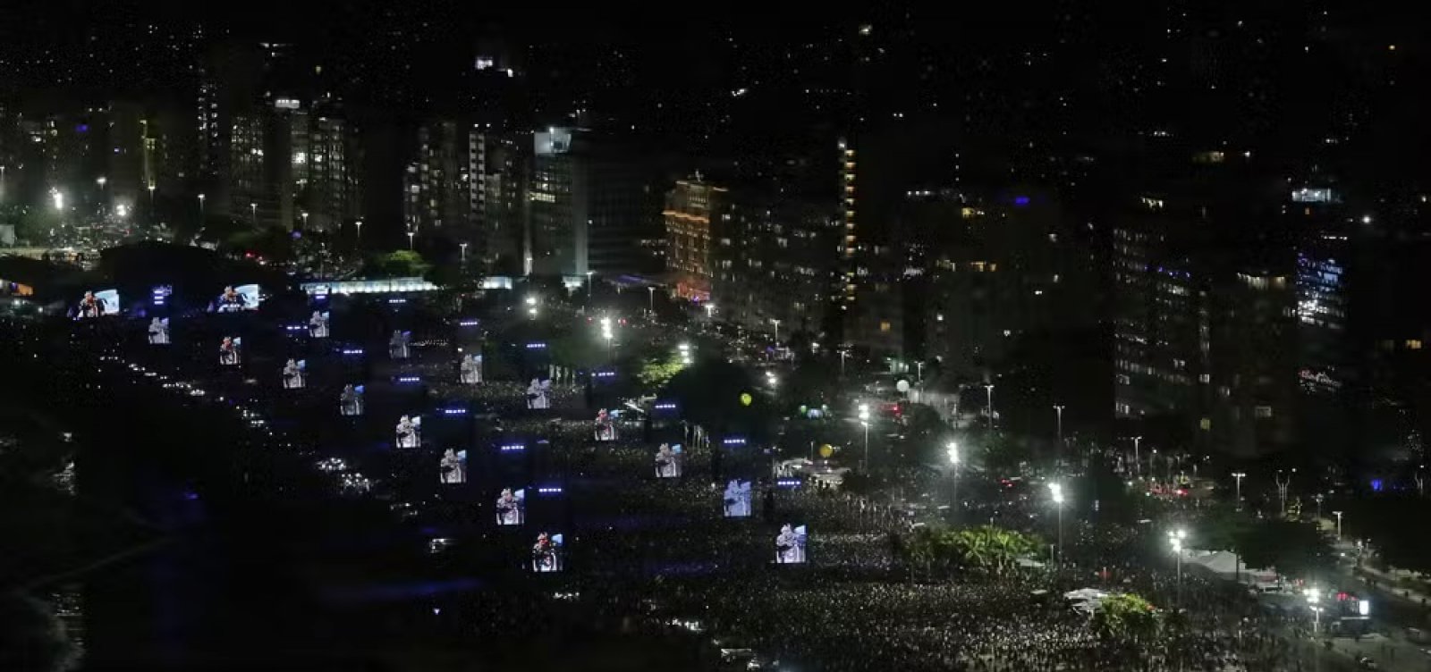 Polícia desarticula grupo que planejava ataque com bomba em show de Lady Gaga
