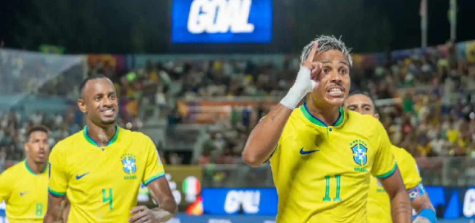Brasil vence Itália no Mundial de futebol de praia