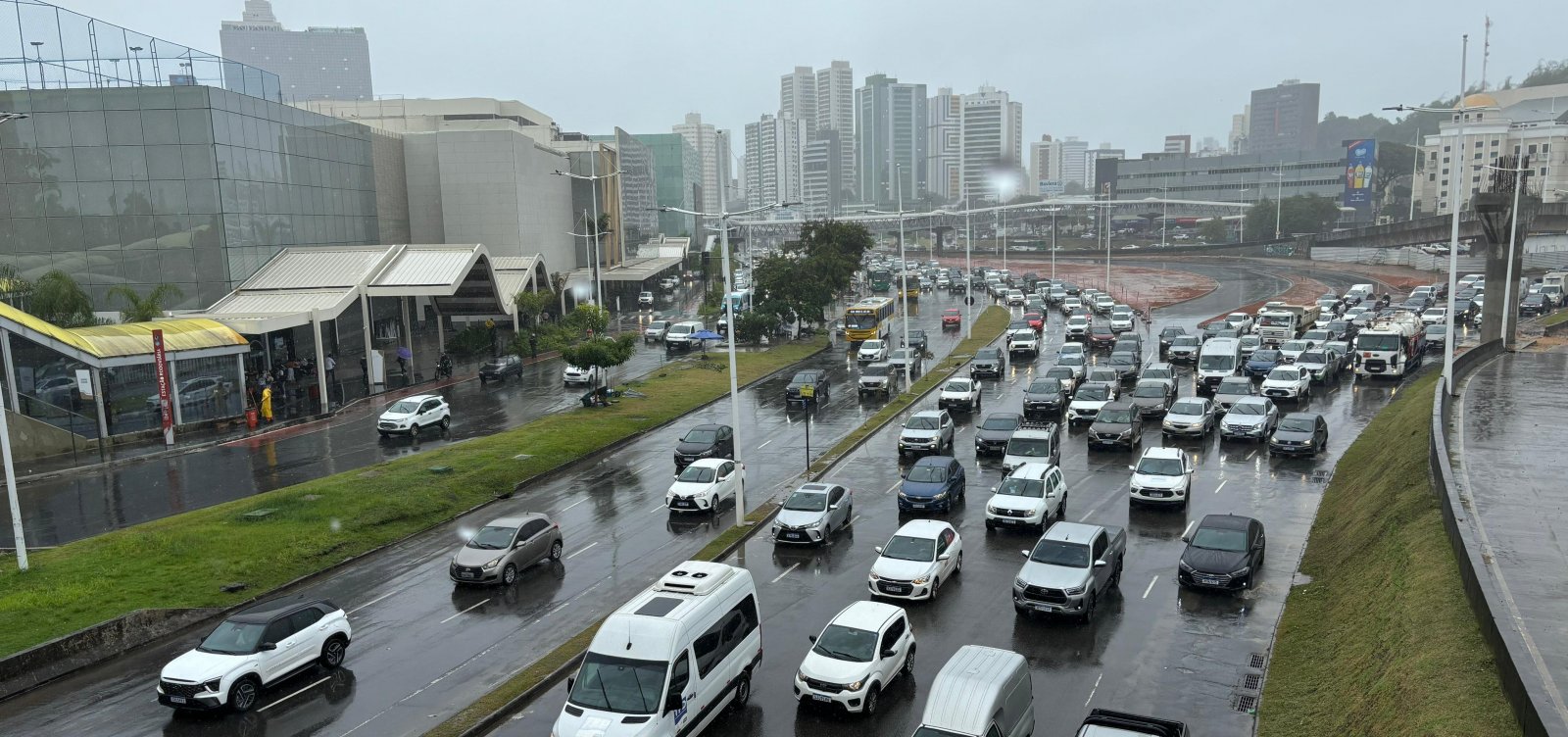 Bairros de Salvador ultrapassam média histórica de chuva em maio já nos primeiros dias do mês