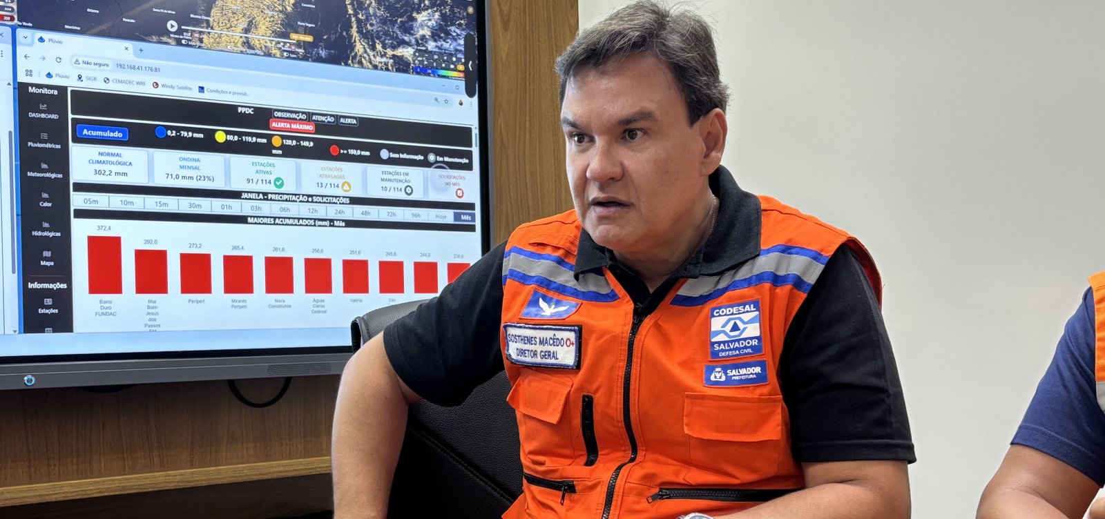 "A chance de escorregamento de terra é real em toda a cidade", alerta Codesal
