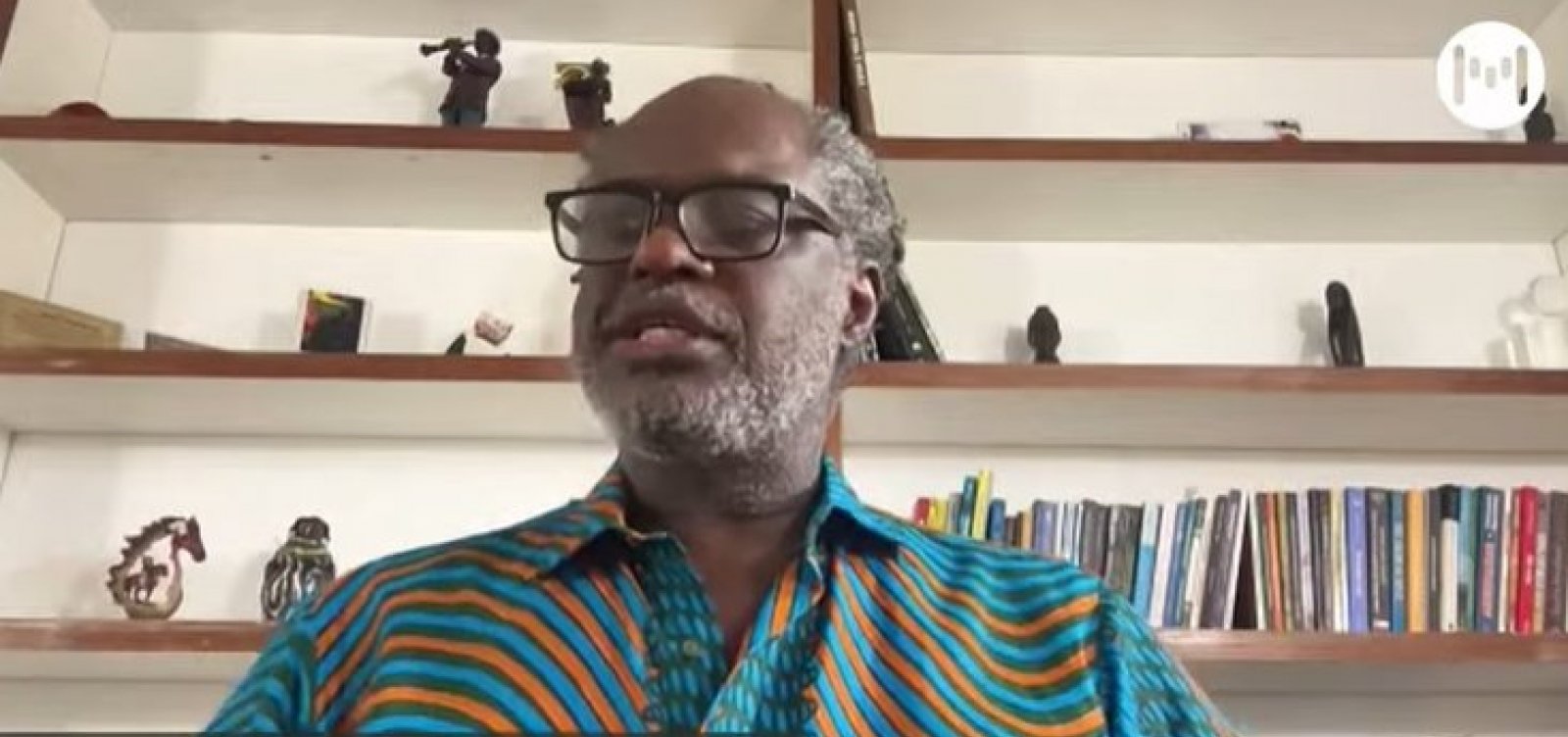 Silvio Humberto critica modelo de educação voltado só para provas: "pode aprisionar"