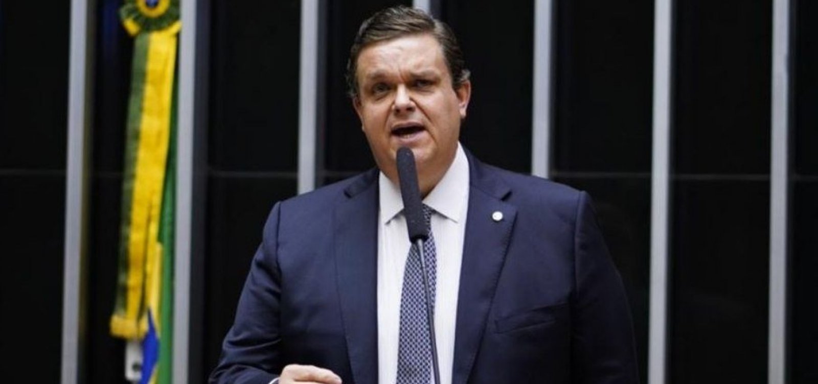 Com saída de Lupi, novo ministro da Previdência prepara trocas em cargos da pasta