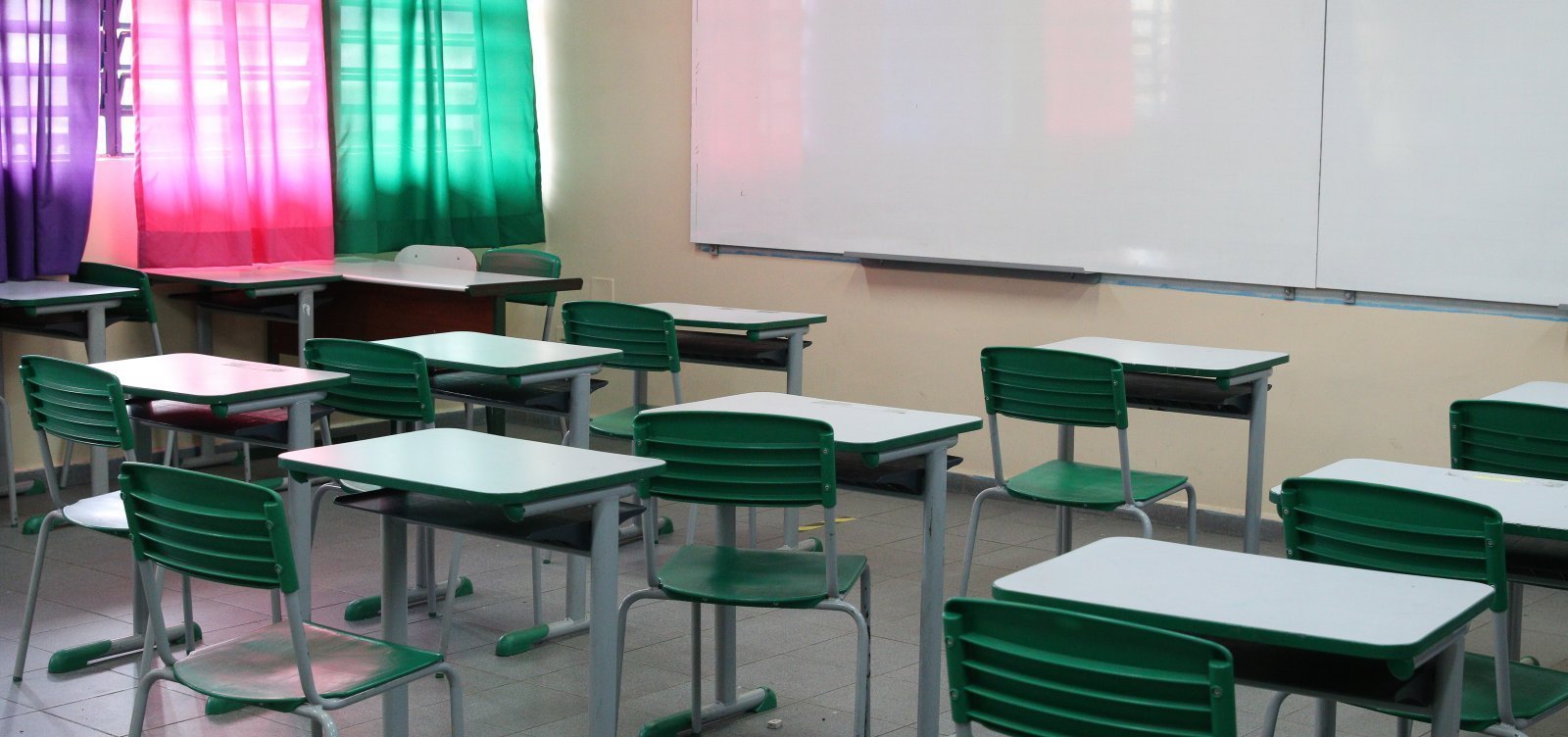 Homicídios e lesões graves em escolas terão pena agravada, aprova comissão