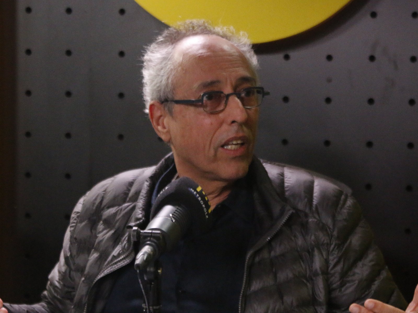 Bob Fernandes: As pessoas se acostumaram a uma velocidade incompatível com reflexão 