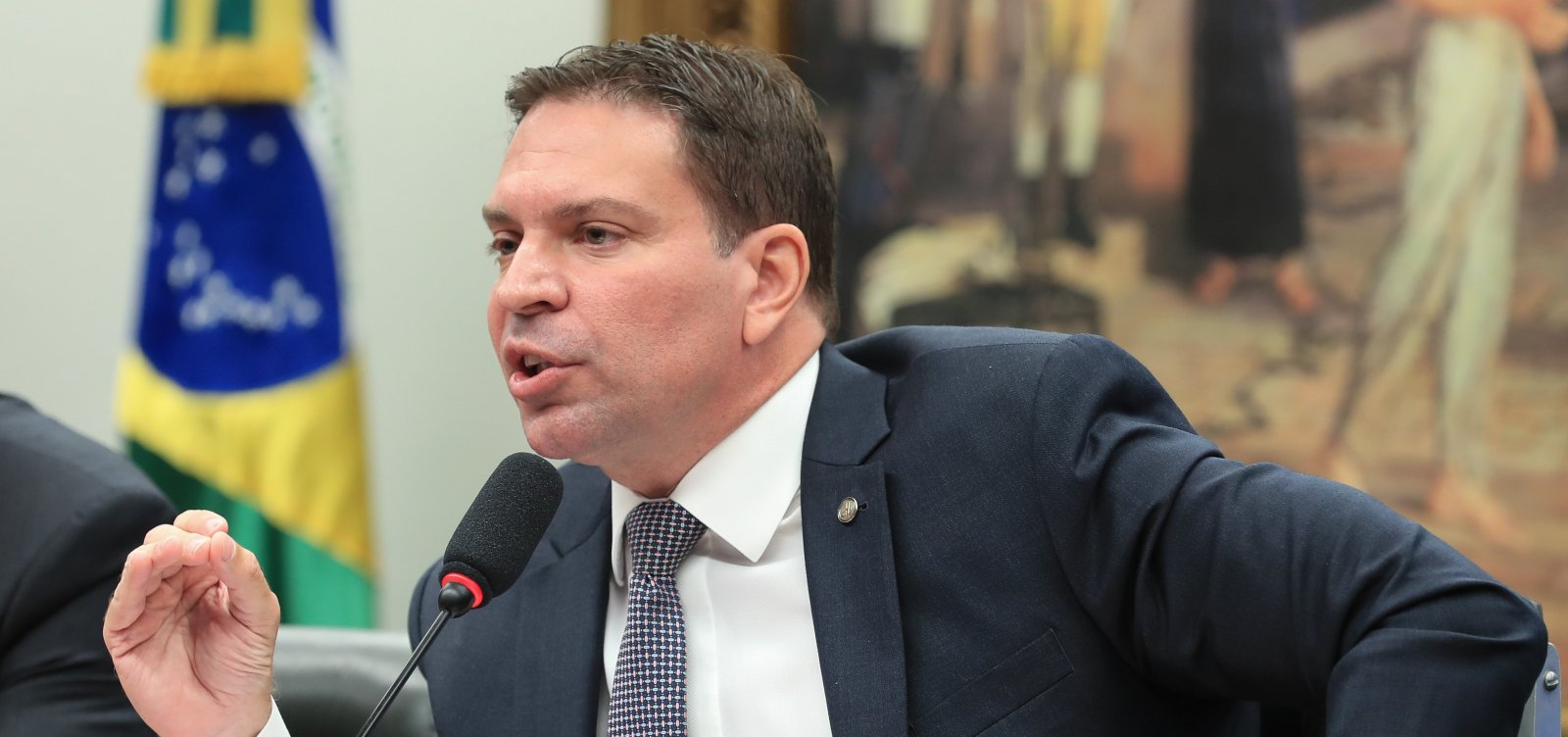 STF forma maioria para manter ação penal contra Alexandre Ramagem por tentativa de golpe