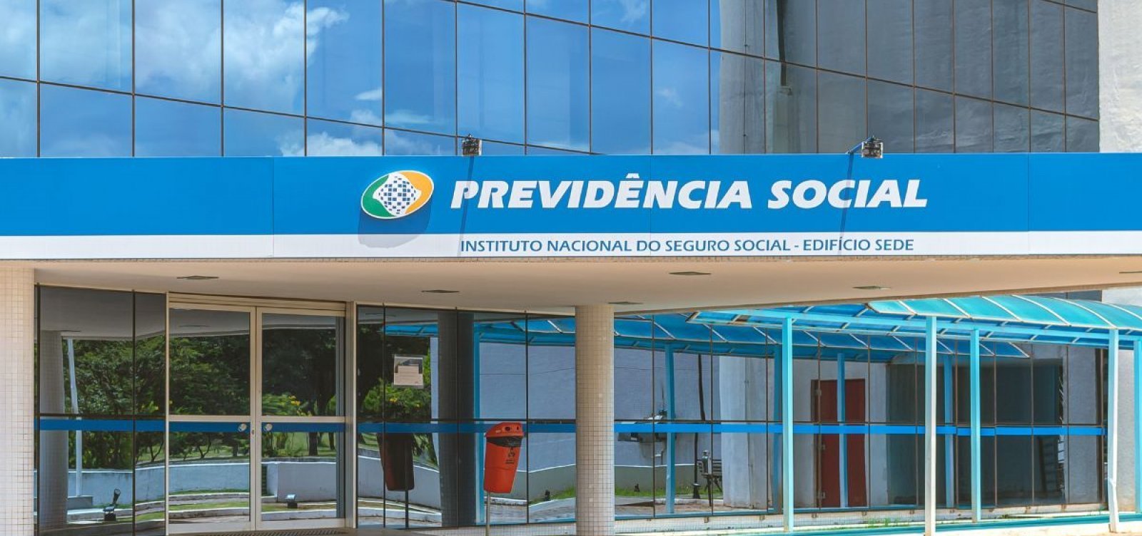Governo planeja cortes no orçamento para cobrir ressarcimentos do INSS