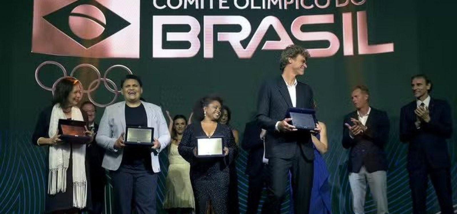 Comitê Olímpico do Brasil inclui Guga e Daiane dos Santos no Hall da Fama