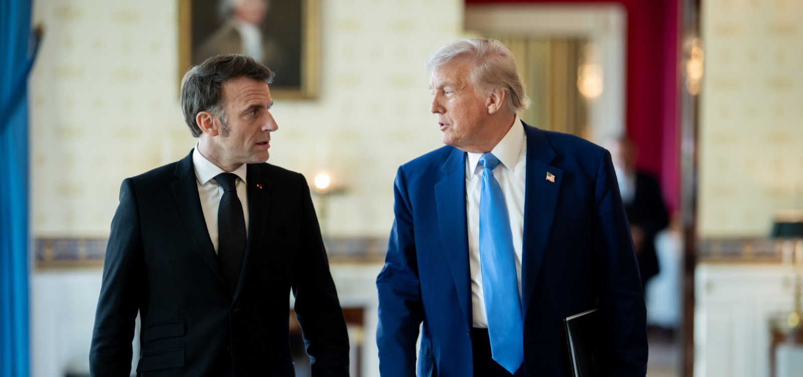 Rússia não quer paz, diz Macron após ligação com Trump