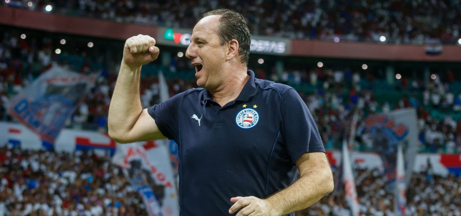 Ceni exalta os jogadores do Bahia após triunfo no Ba-Vi: "Tivemos coração"