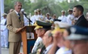 Ministro pede atualização das Forças Armadas brasileiras