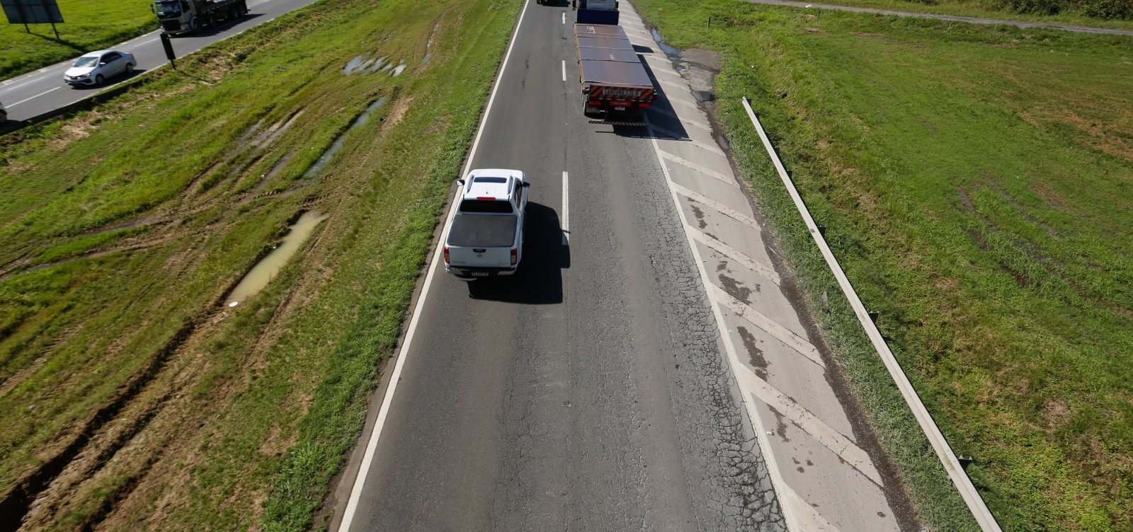 Governo do estado e Ministério dos Transportes vão discutir manutenção provisória da BR-324