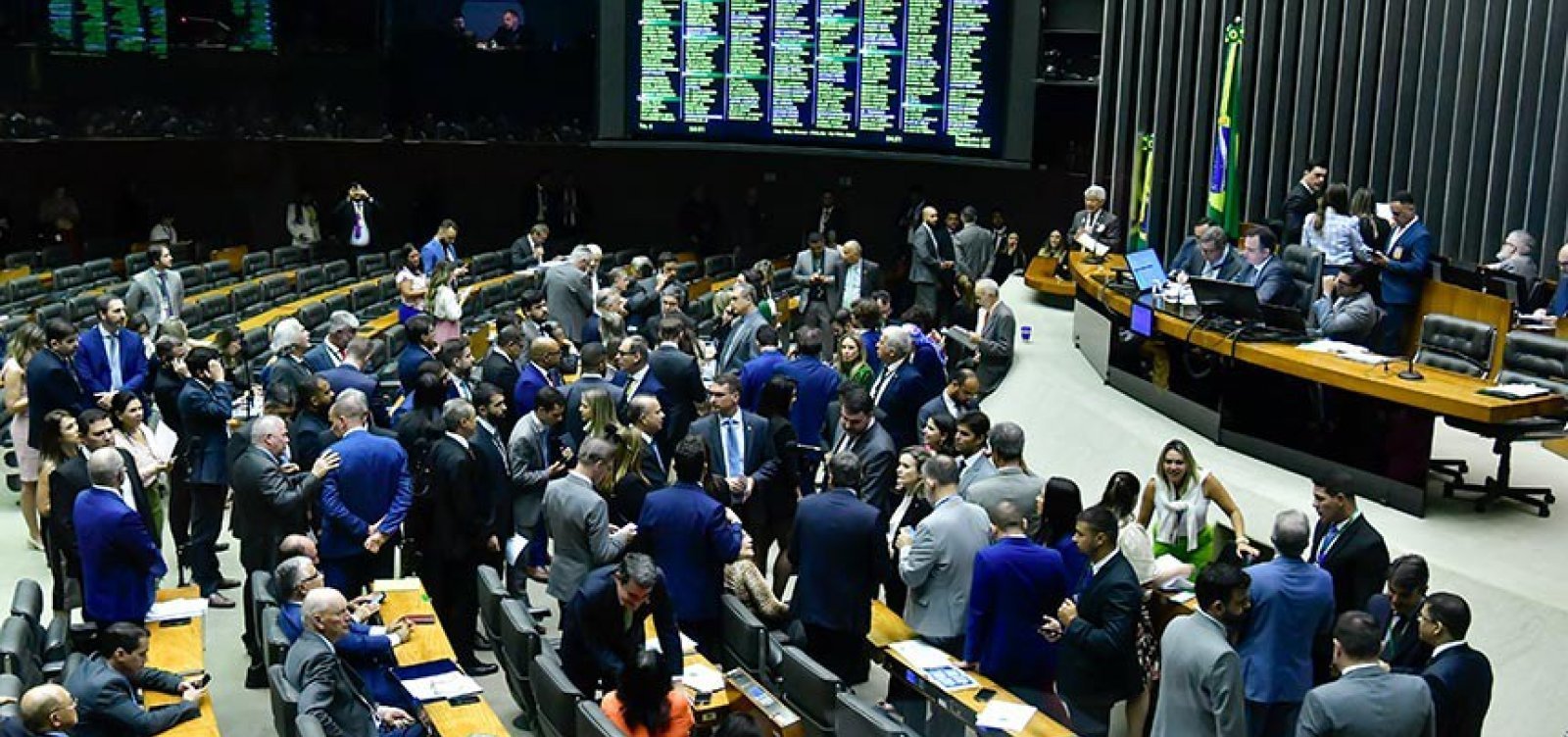 Após escândalo no INSS, Congresso acumula 45 propostas sobre o tema