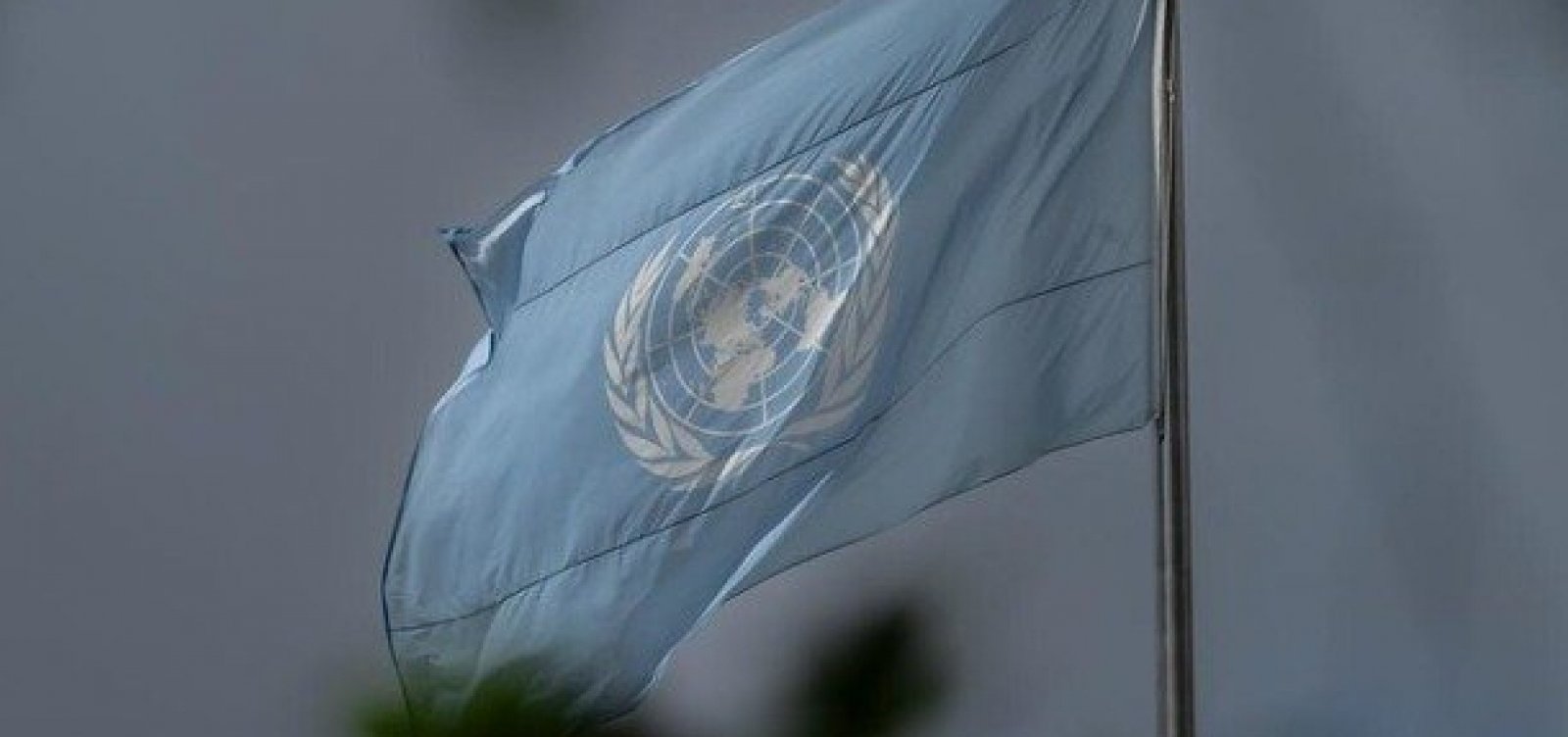OMS aprova acordo internacional para prevenir pandemias