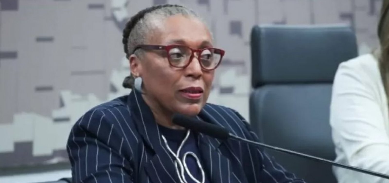 Cármen Lúcia denuncia racismo contra ministra baiana impedida de entrar em evento