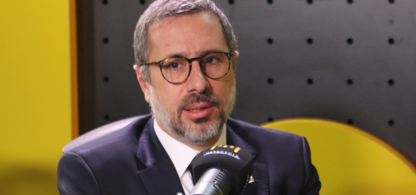 "Vamos atrás dos culpados, não importa quem seja", diz ministro da CGU sobre fraudes no INSS