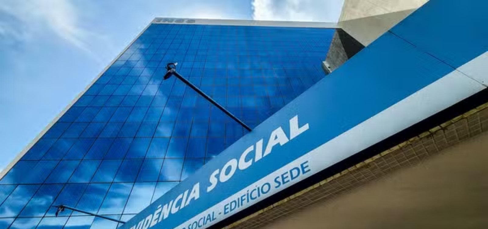 INSS volta a autorizar empréstimos mediante cadastramento biométrico