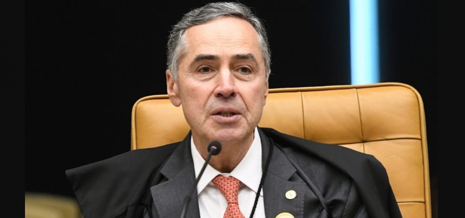 Barroso recebe título de cidadão baiano e Comenda 2 de Julho na ALBA