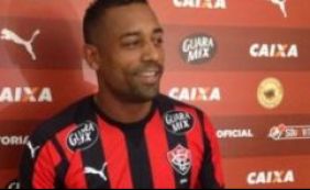 Ex-"artilheiro do Brasil", Robert deixa o Vitória com apenas três gols marcados