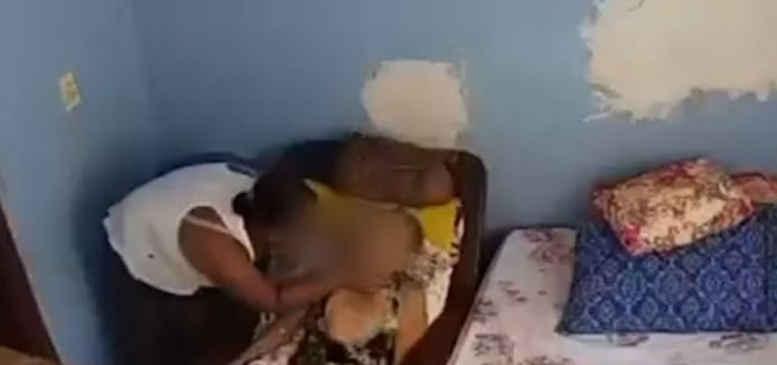 Cuidadora é presa suspeita de torturar idosa acamada na Bahia