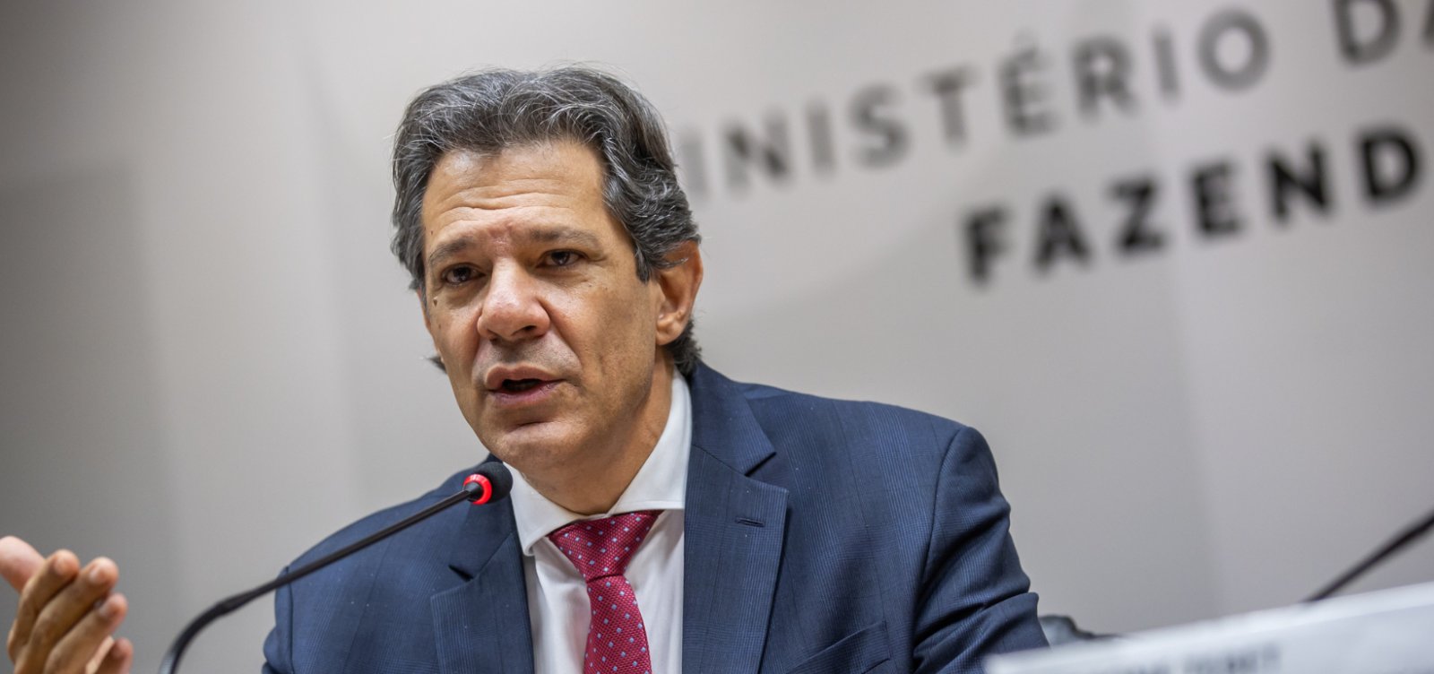 Haddad afirma que Brasil tem "caixa-preta" de R$ 800 bi em renúncias fiscais