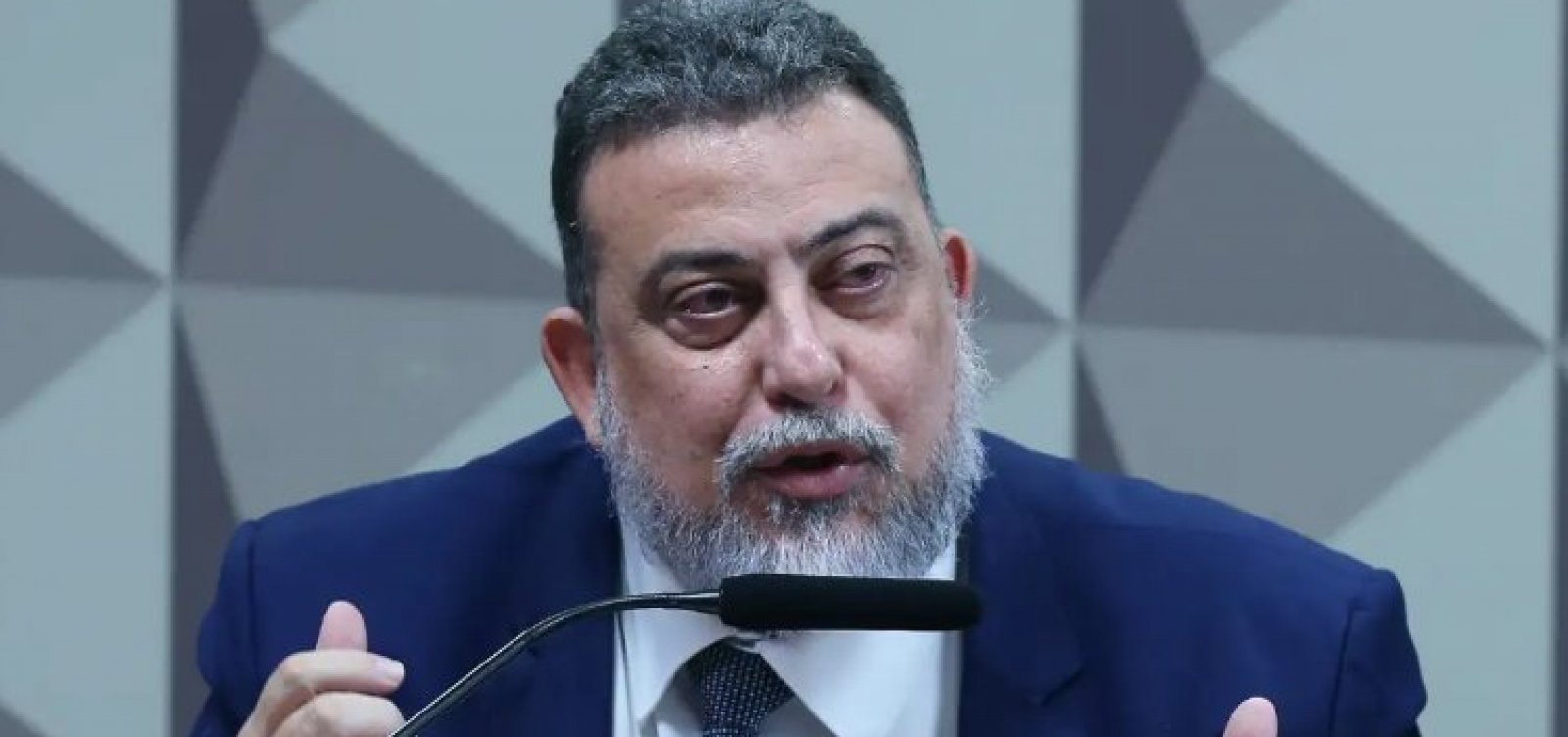 Abin só teve certeza do ataque à Esplanada no dia 8, diz ex-diretor