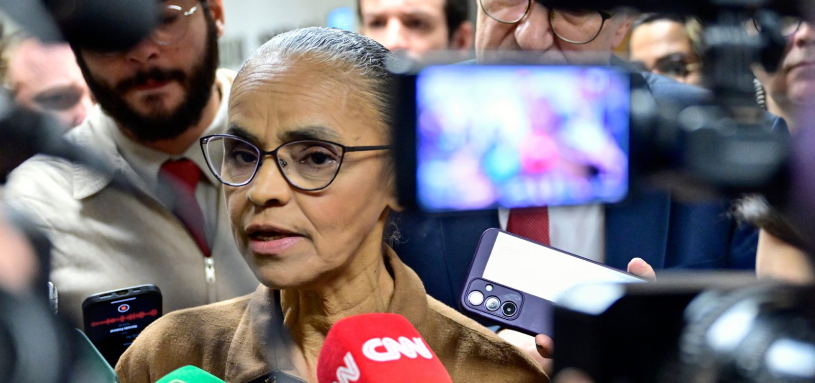 "Fui agredida fazendo o meu trabalho", diz Marina após bate-boca no Senado