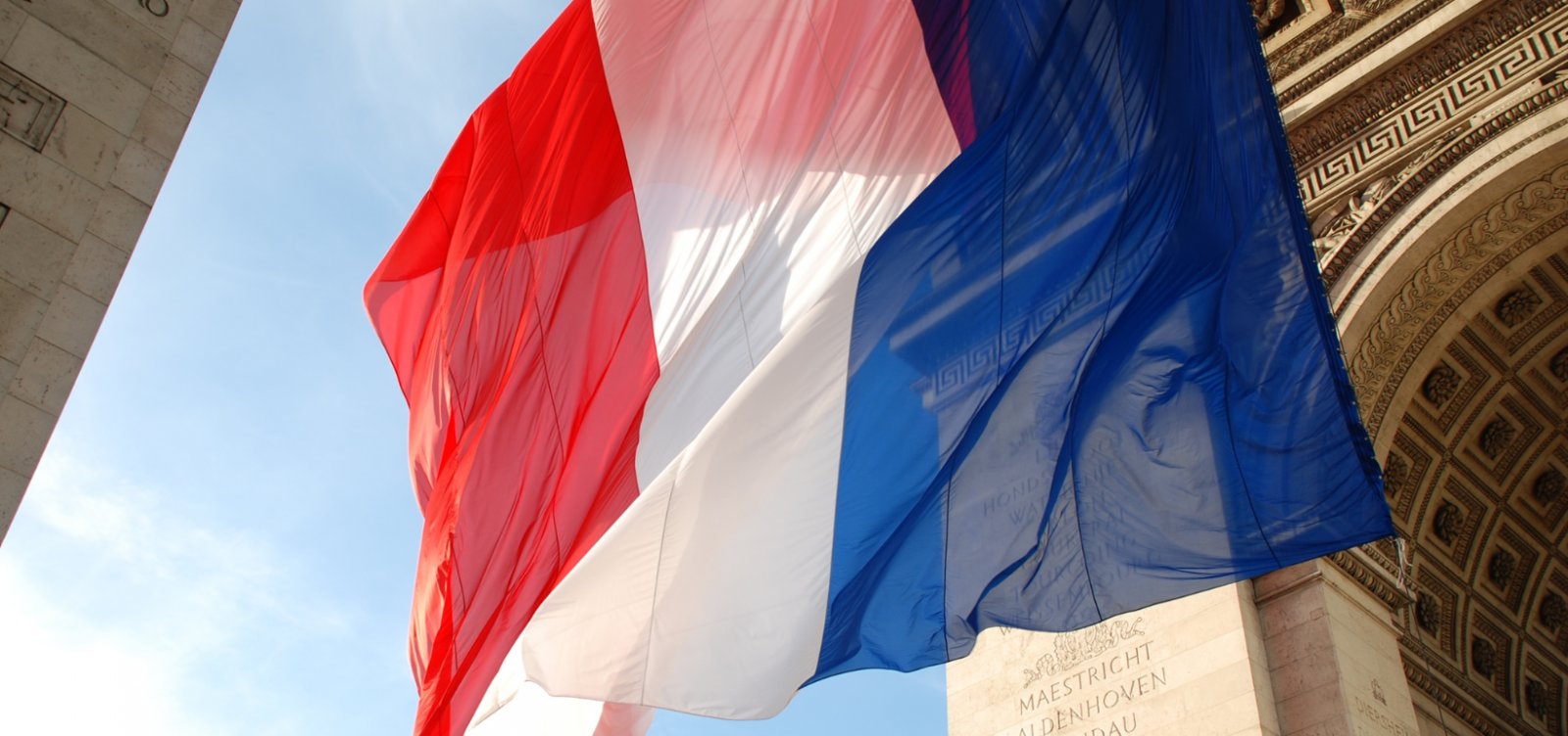 Morte assistida: Deputados franceses aprovam projeto que legaliza eutanásia