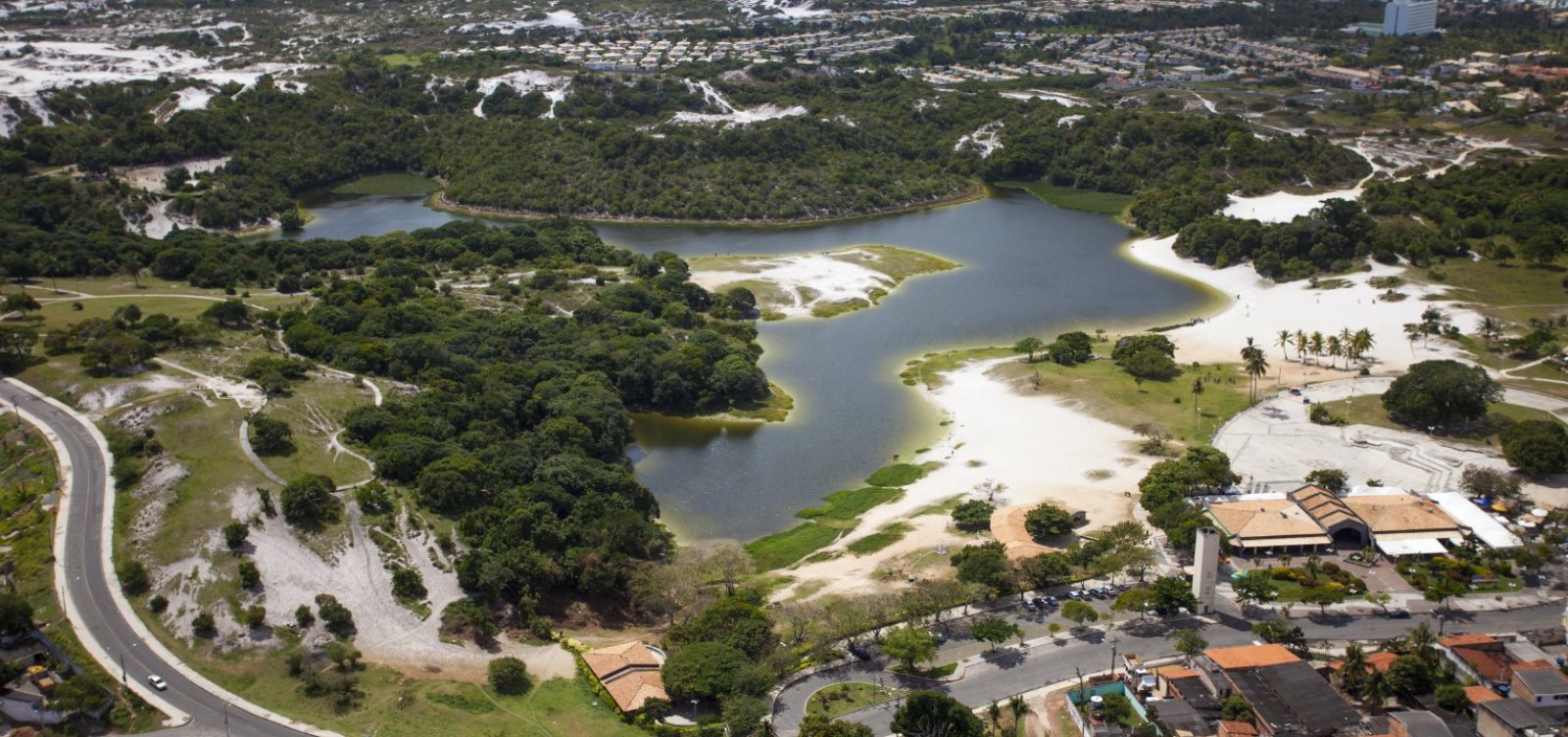 Ambientalistas apontam riscos a lagoas com obras de empreendimento imobiliário em APA do Abaeté