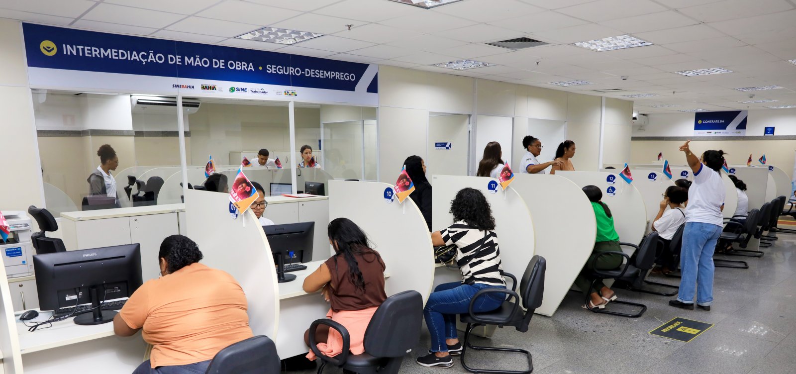 Desemprego fica em 6,6% e atinge menor taxa para o período desde 2012, aponta IBGE
