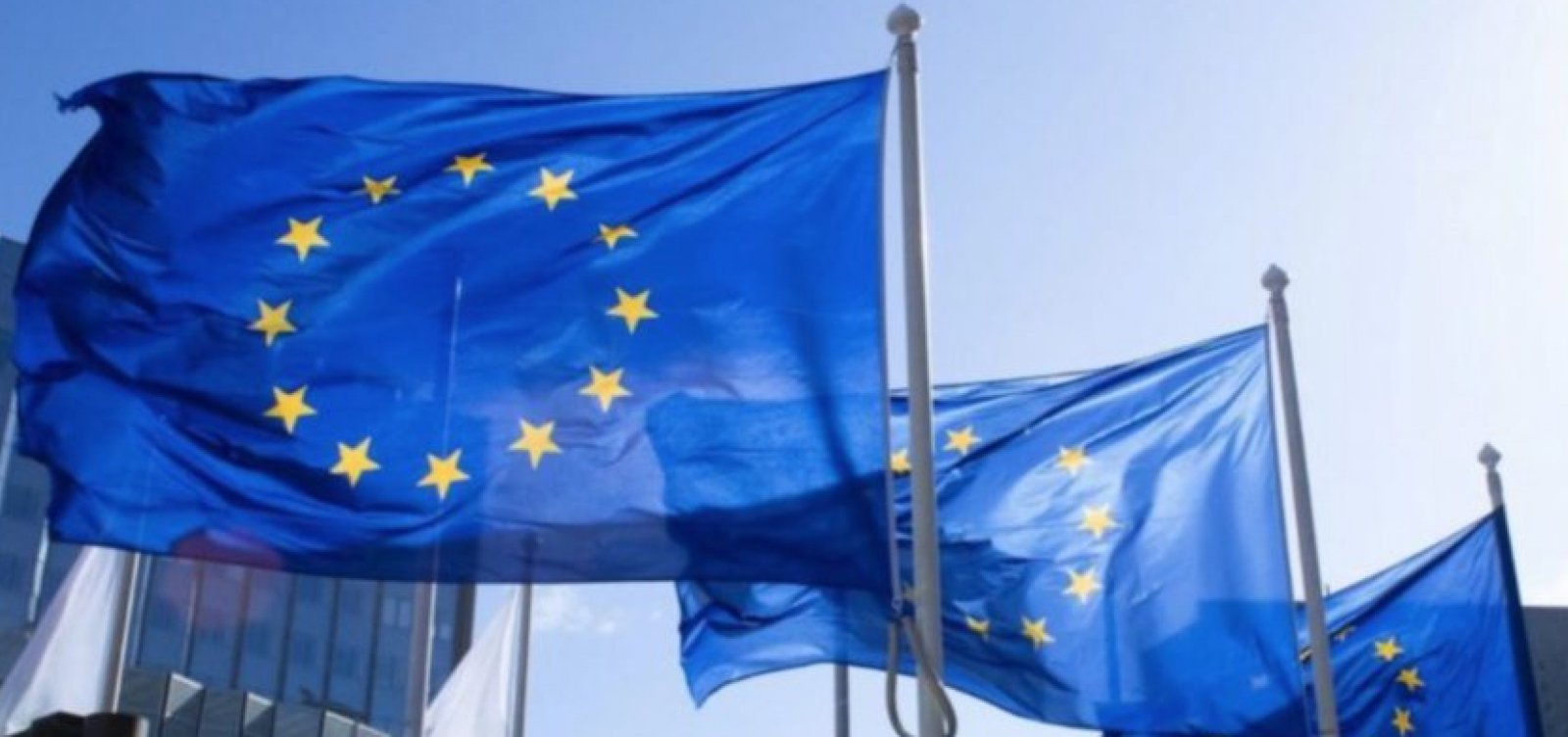 União Europeia afirma que defenderá fim das tarifas pelos Estados Unidos